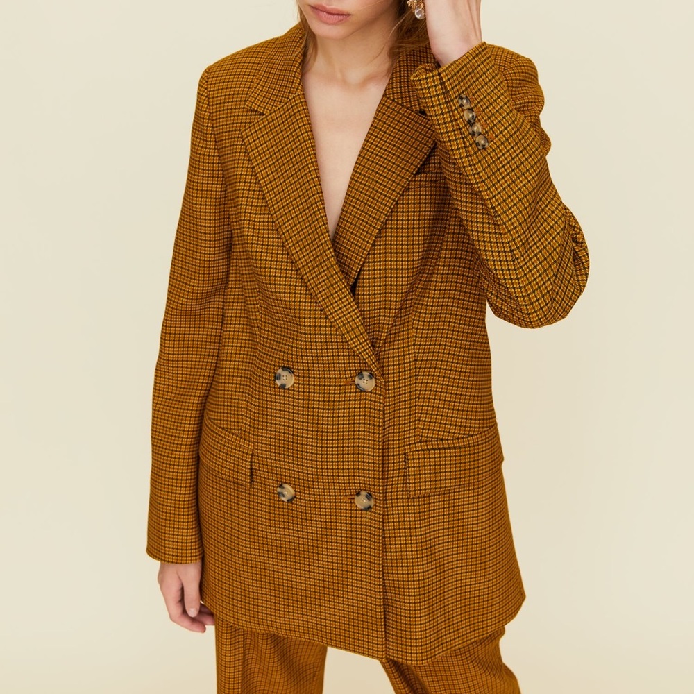 Little Moon
Caluna Check Blazer - Picture 2 of 7